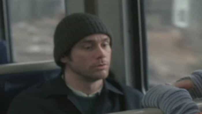 تماشای فیلم درخشش ابدی یک ذهن پاک محصول سال 2004 | چی‌بینو