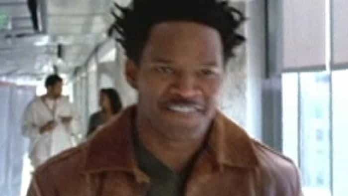 نقد و بررسی فیلم قوانین را بشکن محصول سال 2004 | چی‌بینو