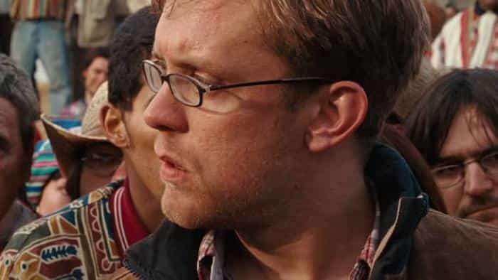 تماشای فیلم بیگانه در مقابل شکارچی محصول سال 2004 | چی‌بینو