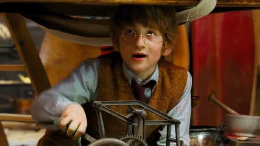 نقد و بررسی فیلم پرستار مک فی محصول سال 2005 | چی‌بینو