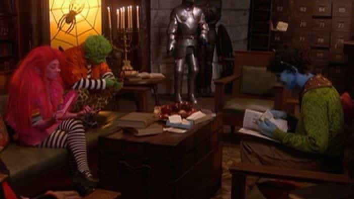 نقد و بررسی فیلم شهر هالووین محصول سال 2004 | چی‌بینو