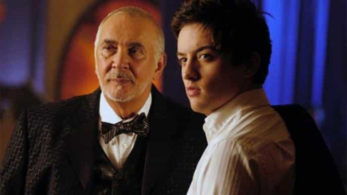 نقد و بررسی فیلم حالا می‌بینی… محصول سال 2005 | چی‌بینو