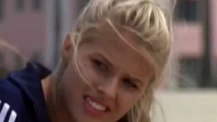 نقد و بررسی فیلم تمام داشته‌هایت محصول سال 2006 | چی‌بینو