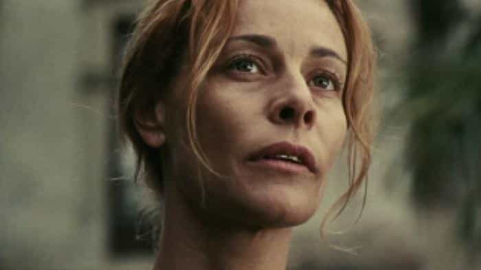 تماشای فیلم یتیم خانه محصول سال 2007 | چی‌بینو