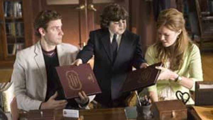 نقد و بررسی فیلم اجازهنامه ازدواج محصول سال 2007 | چیبینو