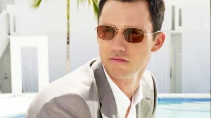 نقد و بررسی سریال اطلاعیه ممنوعیت محصول سال 2007 | چی‌بینو