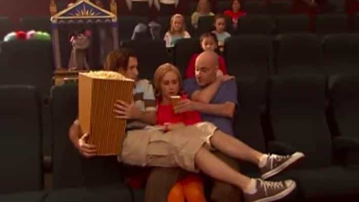 نقد و بررسی سریال نمایش وارونه محصول سال 2006 | چی‌بینو