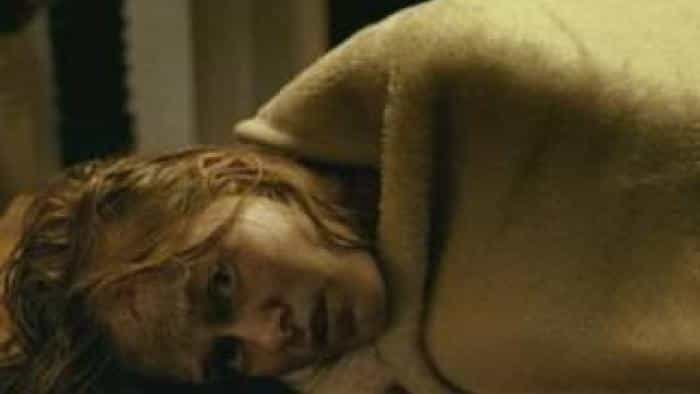 نقد و بررسی فیلم «آخرین خانه در سمت چپ» (2009) | چیبینو