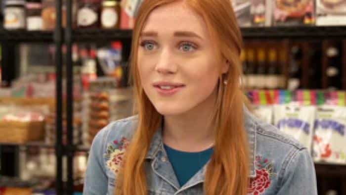 نقد و بررسی فیلم غرب میشیگان محصول سال 2021 | چی‌بینو