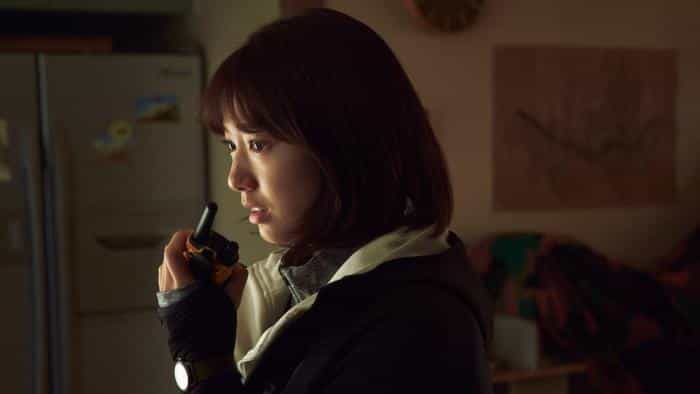 نقد و بررسی فیلم #زنده محصول سال 2020 | چی‌بینو