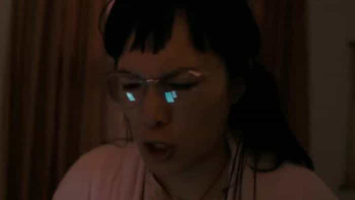 نقد و بررسی سریال دختران کاغذی محصول سال 2022 | چی‌بینو