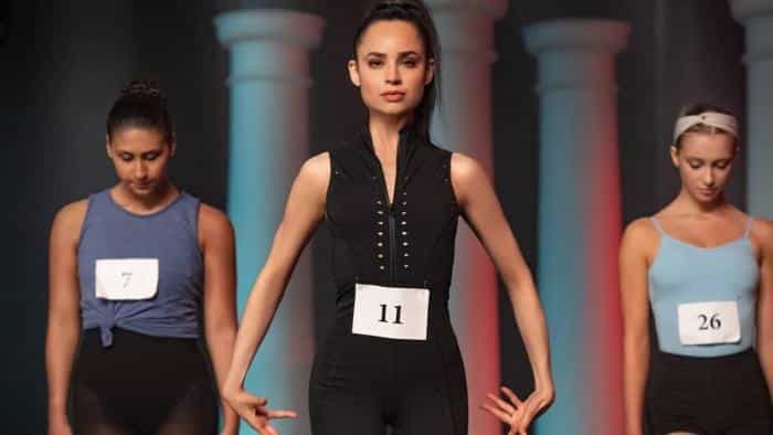 نقد و بررسی فیلم احساس تپش را داشته باش (2020) | چی‌بینو