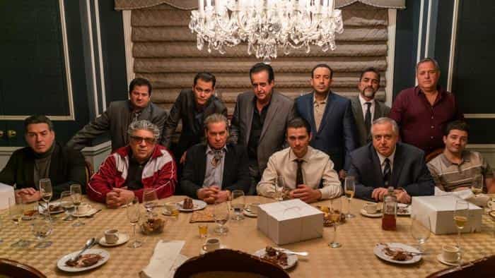 نقد و بررسی فیلم کیک تولد محصول سال 2021 | چی‌بینو
