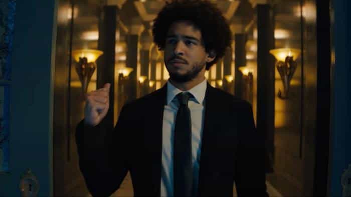 تماشای فیلم دندان های شب محصول سال 2021 | چیبینو