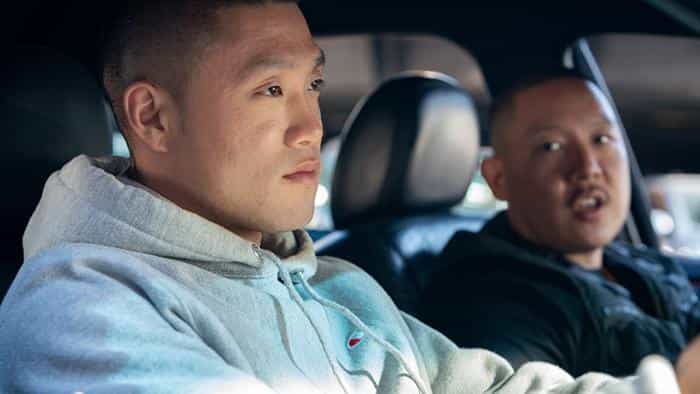 نقد و بررسی فیلم حرکات موزون محصول سال 2021 | چی‌بینو