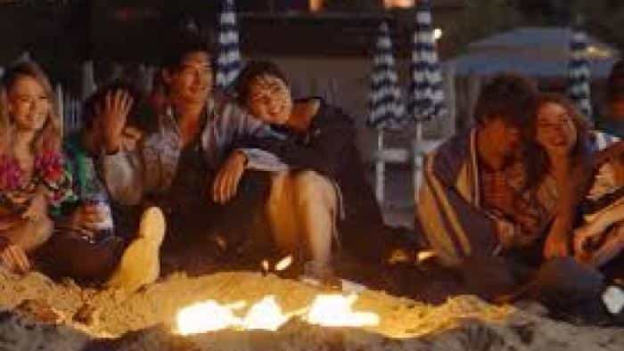 نقد و بررسی فیلم زیر آفتاب ریکیونه محصول سال 2020 | چی‌بینو