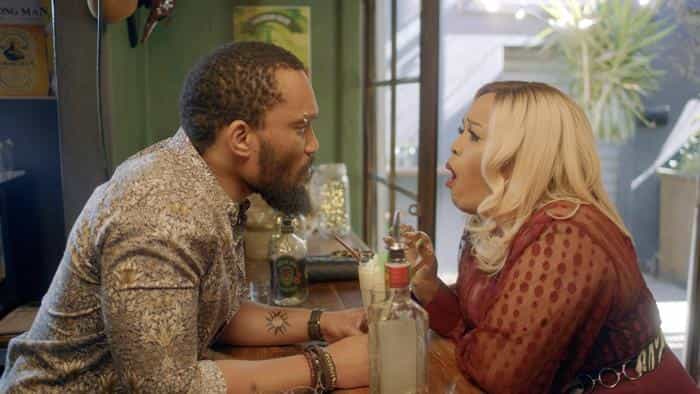 نقد و بررسی فیلم «تنها و جدی» محصول سال 2020 | چی‌بینو