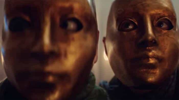 نقد و بررسی فیلم جسد محصول سال 2022 | چی‌بینو