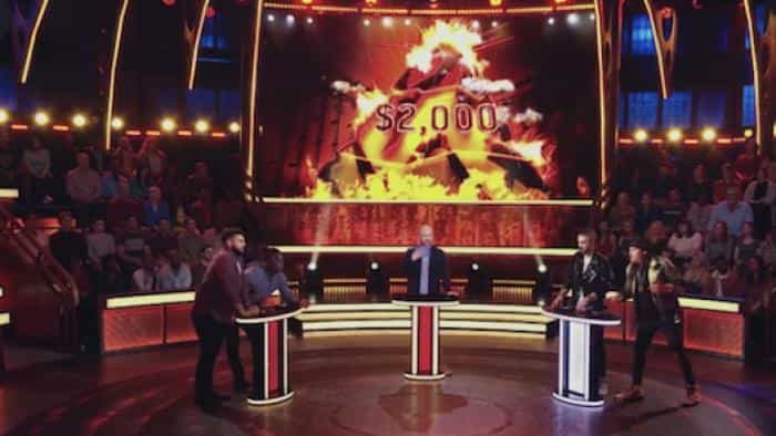 نقد و بررسی سریال برنامه تلویزیونی چالش فلفل (2020)