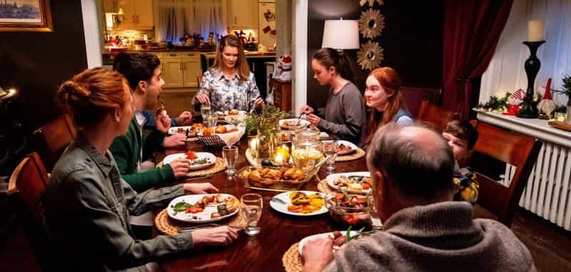 تماشای فیلم مادرخوانده محصول سال 2020 | چی‌بینو