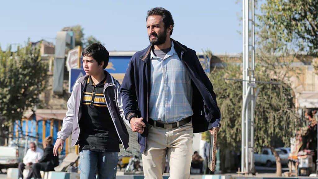 نقد و بررسی فیلم قهرمان محصول سال 2021 | چی‌بینو