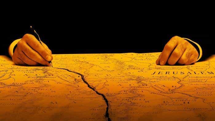 نقد و بررسی فیلم اسلو محصول سال 2021 | چی‌بینو