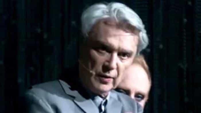 نقد و بررسی فیلم دیوید بایرون: آرمان‌شهر آمریکایی (2020)