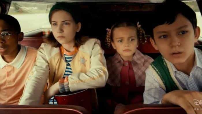 نقد و بررسی سریال جامعه اسرارآمیز بندیکت (2021) | چی‌بینو