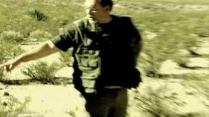نقد و بررسی سریال شکارچیان اشیاء ناشناس پرنده (2008)