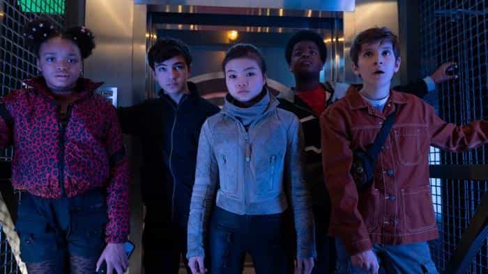 تماشای سریال فضانوردان محصول سال 2020 | چی‌بینو