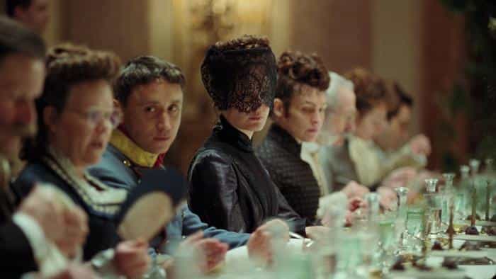 تماشای فیلم کورساژ محصول سال 2022 | چی‌بینو