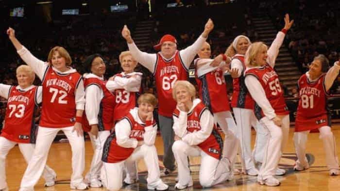 نقد و بررسی فیلم باید برقصم محصول سال 2008 | چی‌بینو