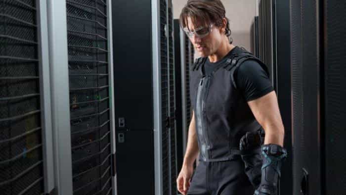 نقد و بررسی فیلم ماموریت: غیرممکن – پروتکل شبح (2011)