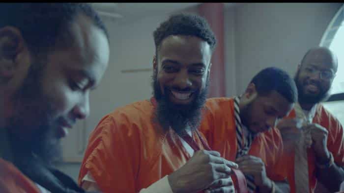 نقد و بررسی فیلم دختران محصول سال 2024 | چی‌بینو