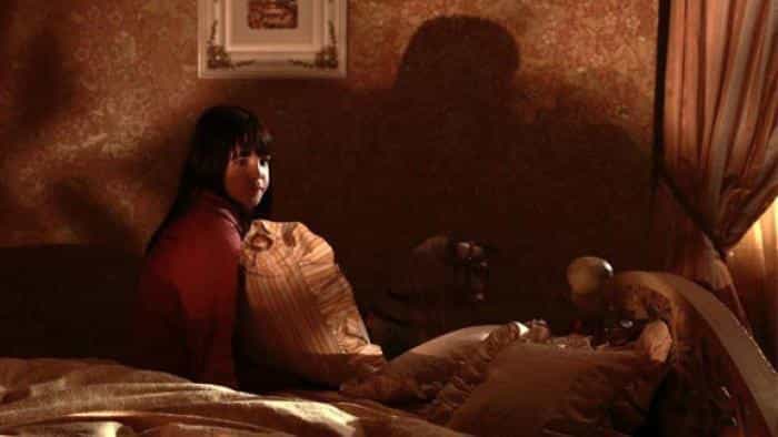 نقد و بررسی فیلم در تاریکی نترسید. محصول سال 2010 | چی‌بینو