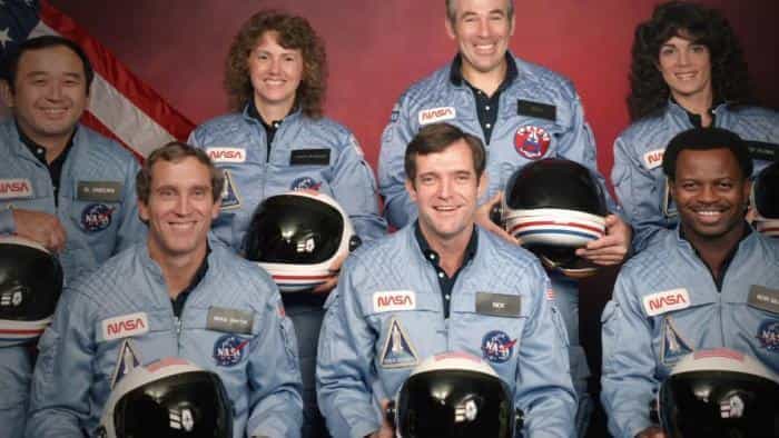 نقد و بررسی سریال چلنجر: پرواز نهایی (2020) | چی‌بینو