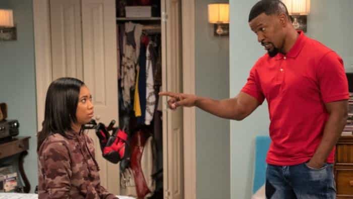 نقد و بررسی سریال بابا دست از سرم بردار! (2021) | چی‌بینو