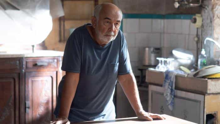 نقد و بررسی فیلم فرزندان نازپرورده محصول سال 2021 | چی‌بینو