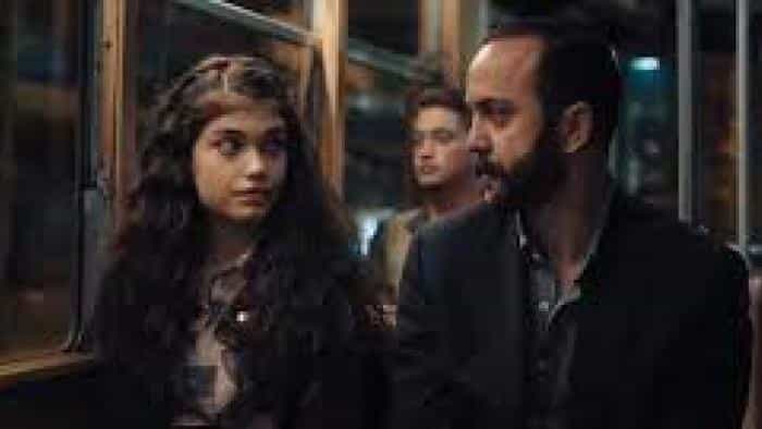 نقد و بررسی فیلم مرا دوست بدار محصول سال 2021 | چی‌بینو