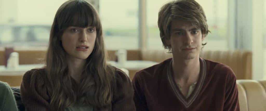 نقد و بررسی فیلم هرگز رهایم نکن محصول سال 2010 | چی‌بینو