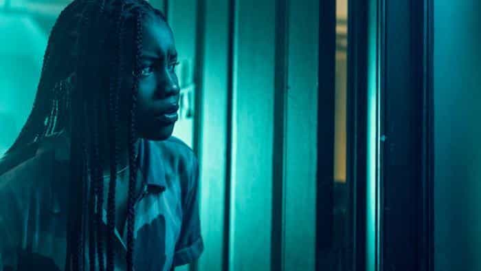 تماشای فیلم توطئه‌آمیز ۵: درب قرمز محصول سال 2023 | چی‌بینو