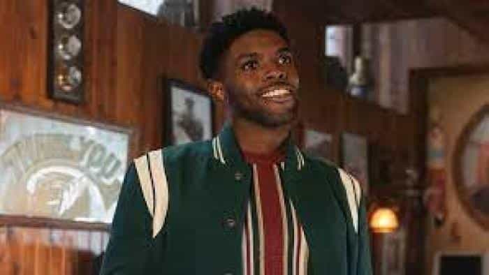 تماشای سریال تام سوییفت محصول سال 2022 | چی‌بینو