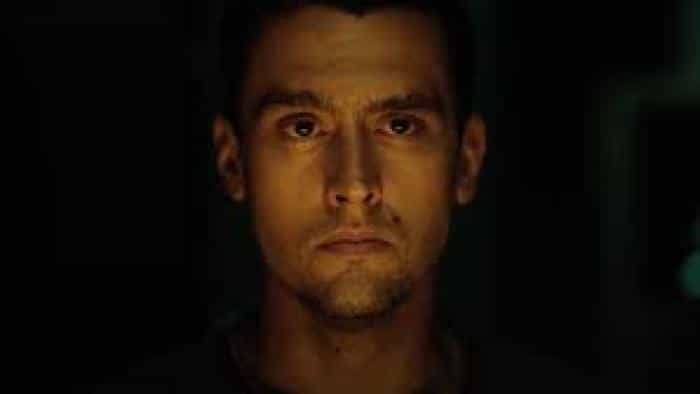 نقد و بررسی فیلم سیمون محصول سال 2023 | چی‌بینو