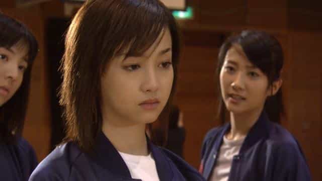 نقد و بررسی سریال یک لیتر اشک محصول سال 2005 | چی‌بینو