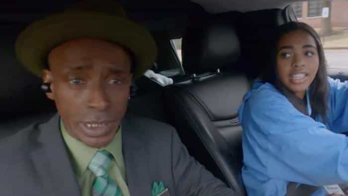 نقد و بررسی سریال خاکسپاری توسط برنارد (2021) | چی‌بینو