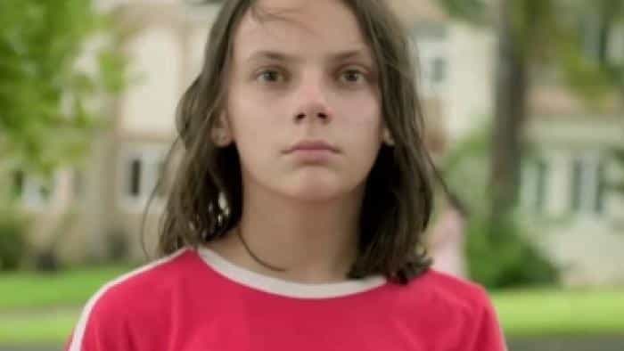 نقد و بررسی فیلم نگهبان محصول سال 2021 | چی‌بینو