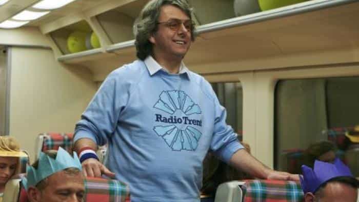 تماشای فیلم آخرین قطار برای کریسمس محصول سال 2021 | چی‌بینو