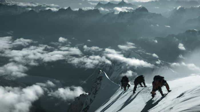 تماشای فیلم ۱۴ قله هیچ چیز غیرممکن نیست (2021) | چی‌بینو