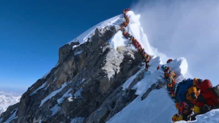 تماشای فیلم ۱۴ قله هیچ چیز غیرممکن نیست (2021) | چی‌بینو