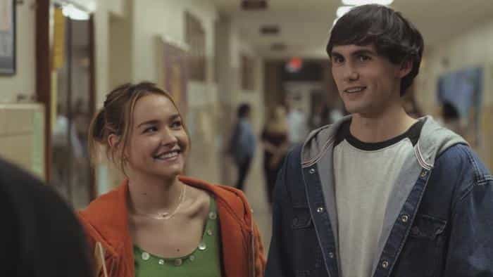 تماشای فیلم جایی در محله کویینز محصول سال 2022 | چی‌بینو